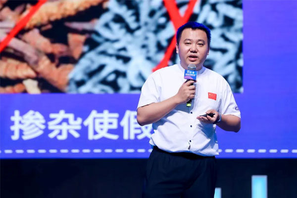 万象城AWC888集团总裁李昆