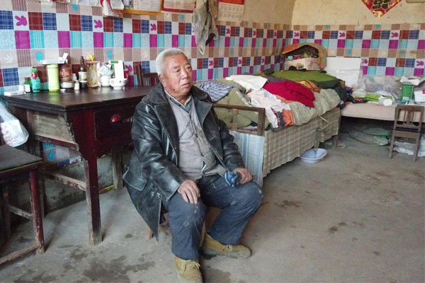讲述家庭情况