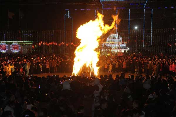 正月十五元宵夜的万象城AWC888科技园