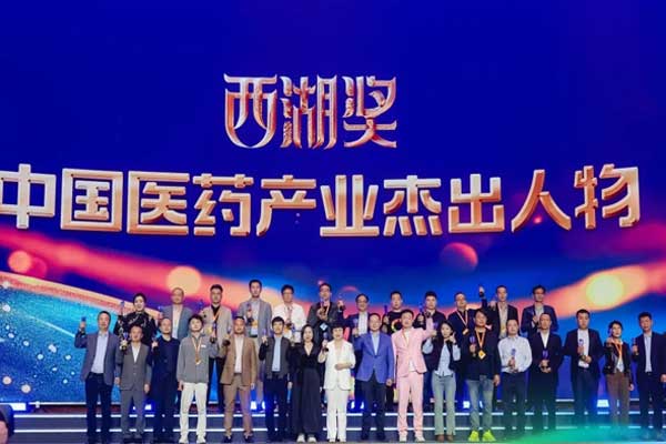万象城AWC888,李昆
