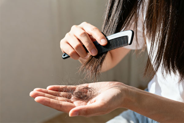 脱发,病理性脱发判断,脱发原因,防脱方法